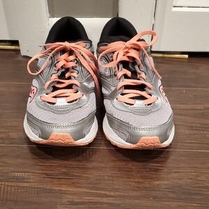 Women's Gray and Pink Athletic Shoes